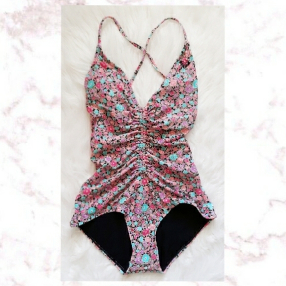 Roxy Other - NWT Roxy One Piece Swimsuit